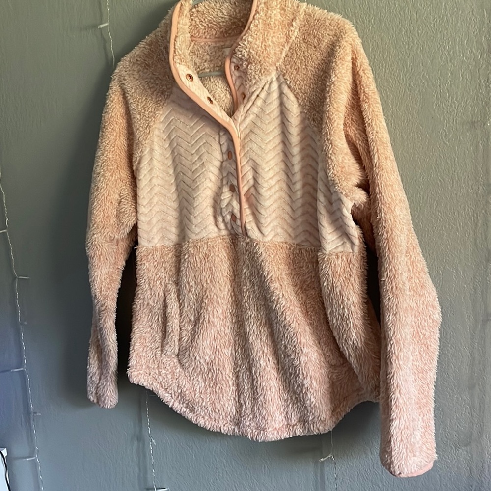 Sherpa button up